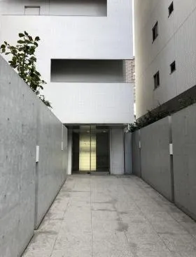 赤坂フェニックスビルの外観