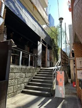 赤坂フェニックスビルの外観