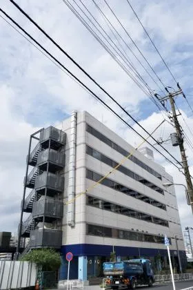 清澄リバーサイドビルの外観