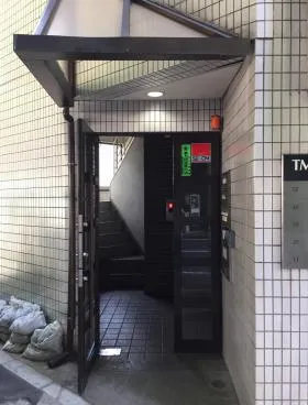 TMKビルの外観
