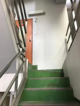 MJビルの外観