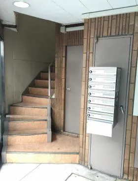 豊ビルの外観