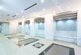 京王府中1丁目ビルの外観