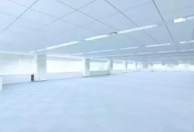 京王府中1丁目ビルの外観