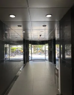 YM芝公園ビルの外観