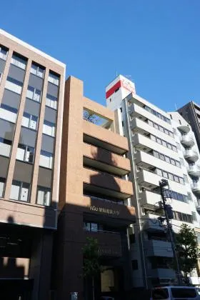 KINREIビルの外観