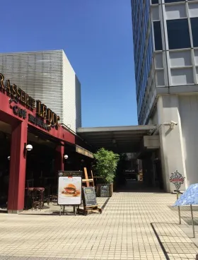 六本木ヒルズノースタワーの外観