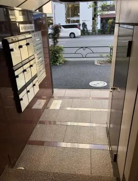 橘ビルの外観