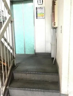 秋葉原清新ビルの外観