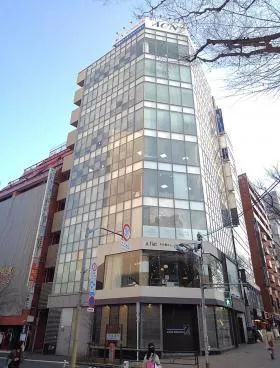 ACN新宿の外観