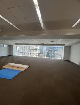 アトム麹町タワービルの外観