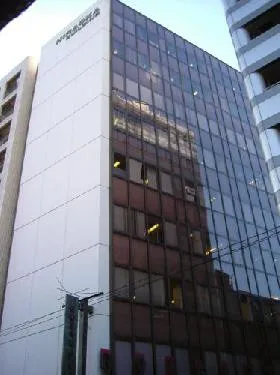 平岡ビルの外観
