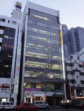 新宿Plazaビルの外観