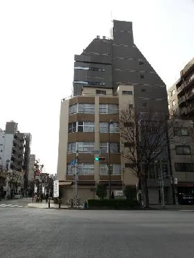 2176 Tm buildingの外観