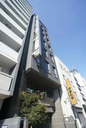KDビルの外観
