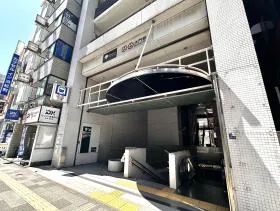 A4出入口（地上）