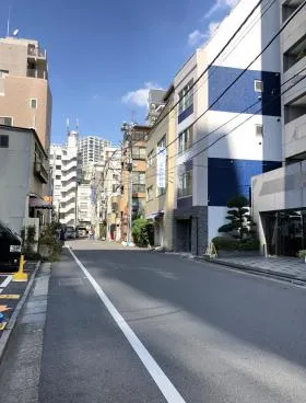 MAYU TOKYOビルの外観