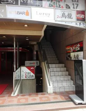 TS共和六番館ビルの外観