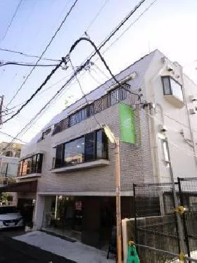 青山ホワイトテラスの外観