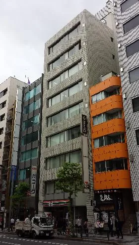 VORT新宿御苑(旧:御苑前311)ビルの外観