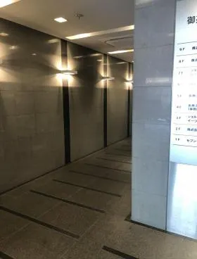 VORT新宿御苑(旧:御苑前311)ビルの外観