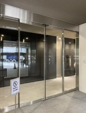 マルヒロ日本橋ビルの外観