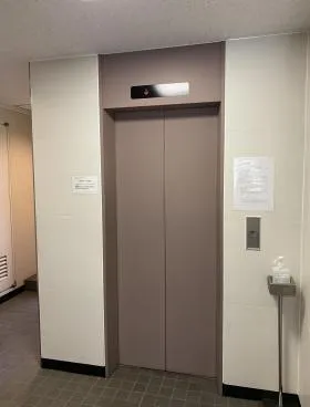 フォーシーズンビルアネックスの外観