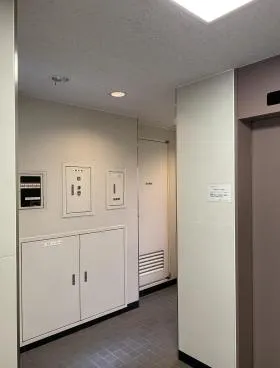 フォーシーズンビルアネックスの外観