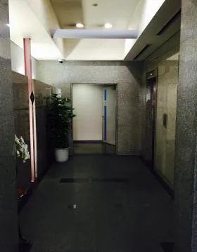 IINO BUILDINGの外観