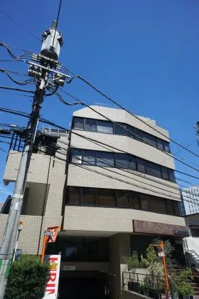 Jプロ代々木ビル(旧:ユニゾ代々木一丁目)の外観