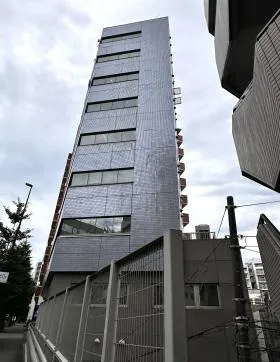 渡辺ビルの外観