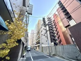 新宿KMビルの外観