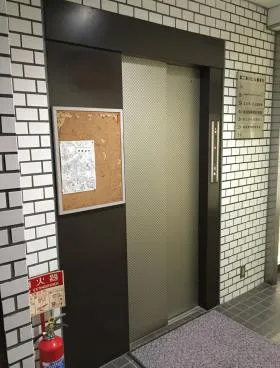 第二南川ビルの外観