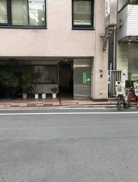KOA新宿ビルの外観