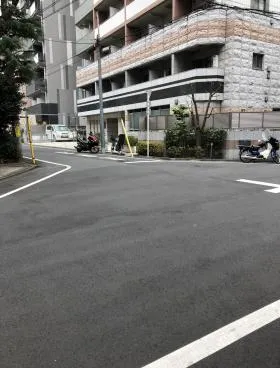 KOA新宿ビルの外観