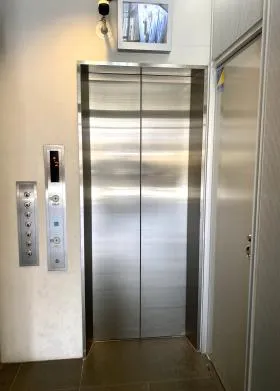 アライヴ人形町の外観