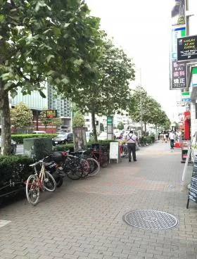 SANWA青山ビルの外観