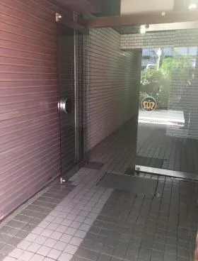 中村屋ビルの外観