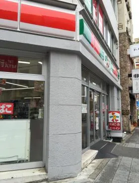 戸谷ビルの外観
