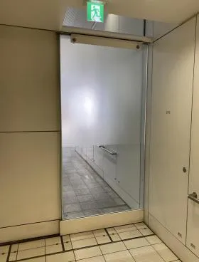 パークウェースクエア’1ビルの外観