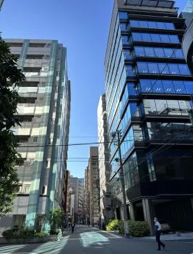 柿原林業ビルの外観