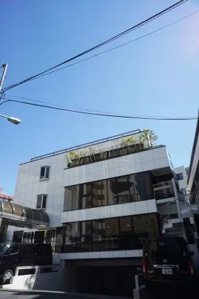 アツミビルの外観