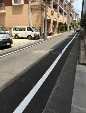 州ビルの外観