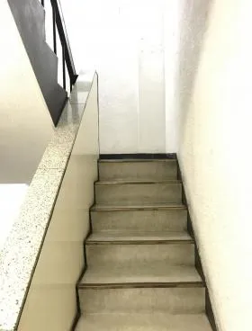 高葉屋ビルの外観