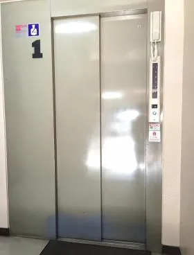 リベラ入船の外観