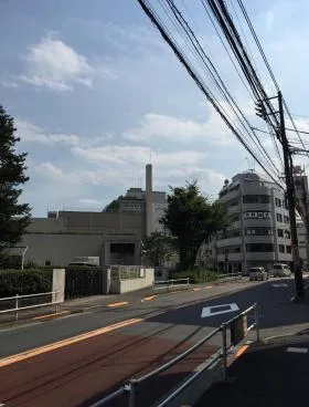エヌケイビルの外観