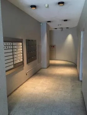 小島忠ビルの外観