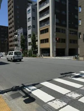 小島忠ビルの外観