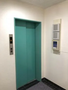 北青山本田ビルの外観
