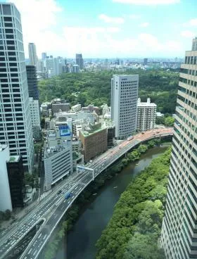 紀尾井タワーの外観